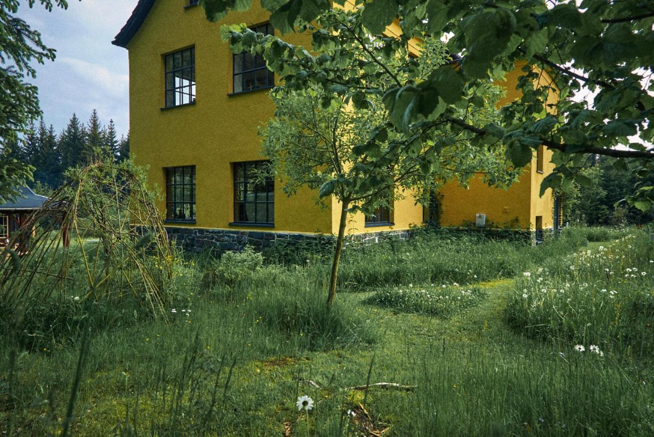 Blickinsfreie Apartment Schoeneck  Bagian luar foto