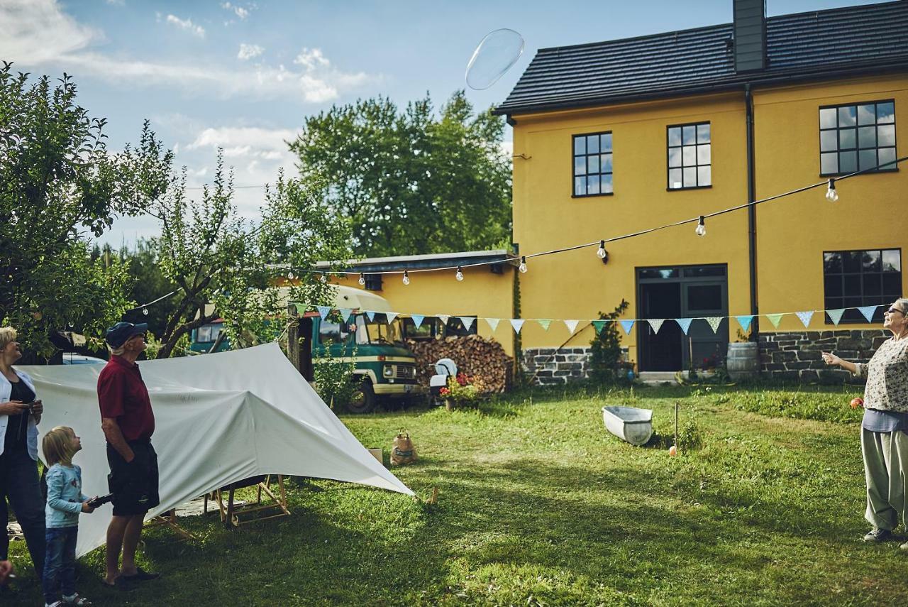 Blickinsfreie Apartment Schoeneck  Bagian luar foto